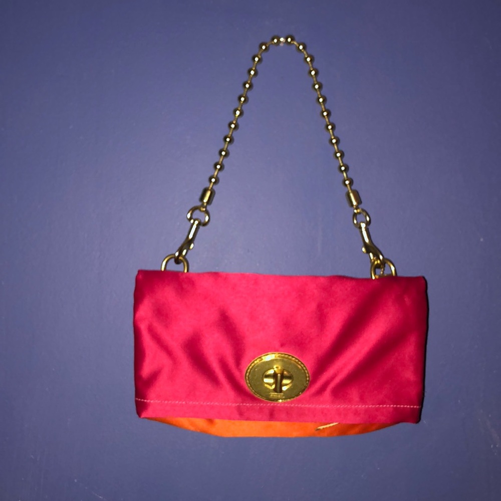 Beautiful Authentic Coach Purse.